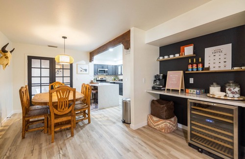 Camelback East Maison | Furnished Modern Southwest Charmer