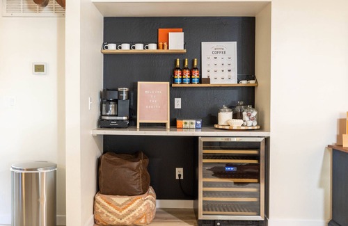 Camelback East Maison | Furnished Modern Southwest Charmer