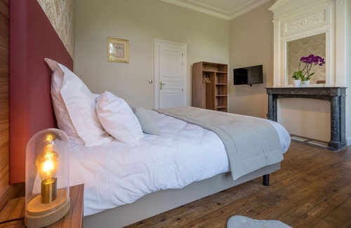 Cappelle-en-Pevele Lit Et Petit-Déjeuner | Chambre meublée dans Chateau