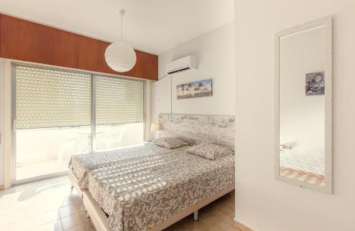 Skala Appartement | Furnished Seafront Studio