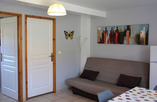 Bellefontaine Cottage | Gite meublé de plein pied au cœur du village Entièrement rafraîchi en Mars 2025