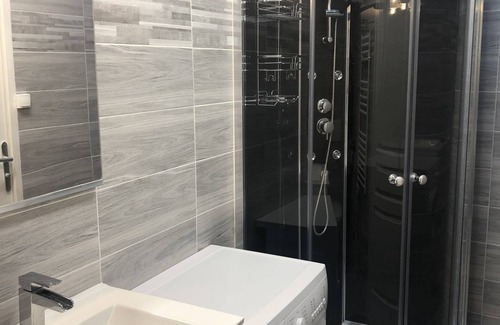 Surgeres Appartement | STUDIO MEUBLE NEUF DANS QUARTIER TRES CALME