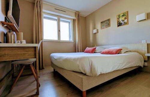 Lanester Hôtel | Fuzei Hôtel Lorient-Lanester