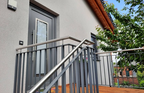 Steinkirchen Appartement | FW1 100 m² balcony - Holiday apartments pure nature