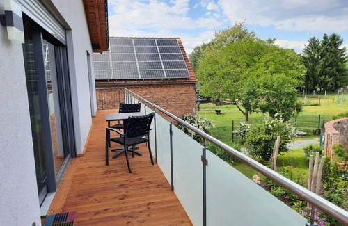 Steinkirchen Appartement | FW1 100 m² balcony - Holiday apartments pure nature