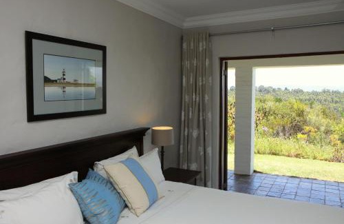 Buffalo Hills Game Reserve Maison | Fynbos Ridge Country House & Cottages