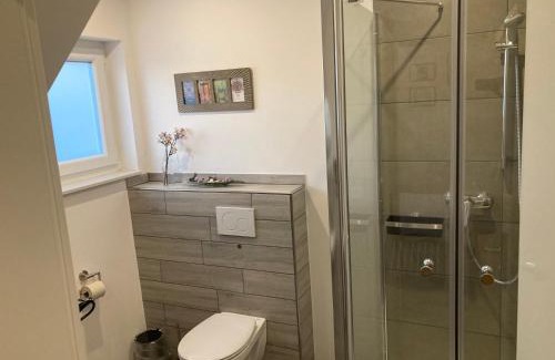 Adelheidsdorf Maison | Gäste und Messezimmer Adelheidsdorf