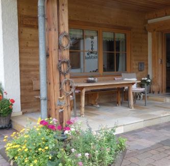 Schonbach Maison | Gästehaus Reichholf