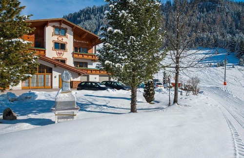 Berwang Maison | Gästehaus Alpenblick