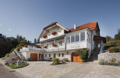 Pfarrkirchen im Muehlkreis Maison | Gästehaus Pension Lang