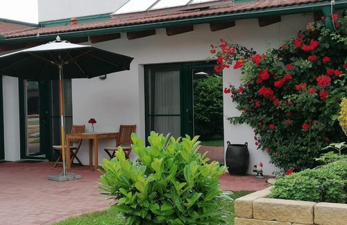 Purbach am Neusiedlersee Maison | Gästehaus Samira
