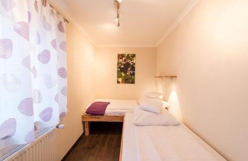 Bad Neuenahr-Ahrweiler Appartement | Gästehaus am Weinberg Weingut Lingen