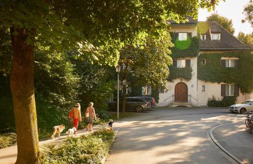 Biederstein Hôtel | Gästehaus Englischer Garten