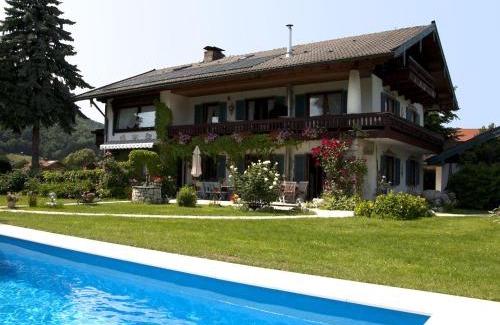 Grassau Appartement | Gästehaus Gamsei - Bosch Hermann