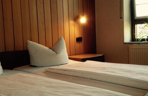 Geiselwind Hôtel | Gästehaus Hannelore
