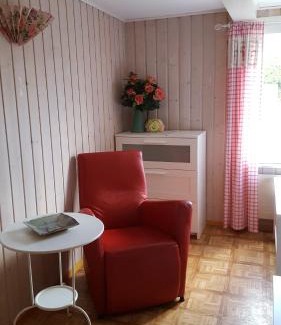 Schoenengrund Lit Et Petit-Déjeuner | Gästehaus Krone
