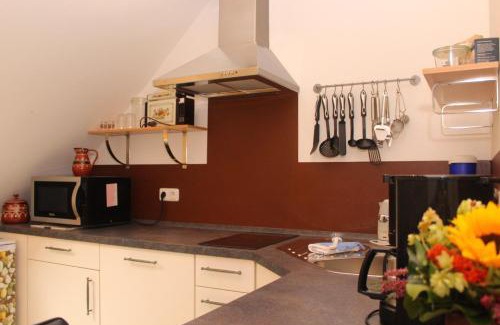 Dickel Appartement | Gästehaus Peerhus Dönsel - Deensten