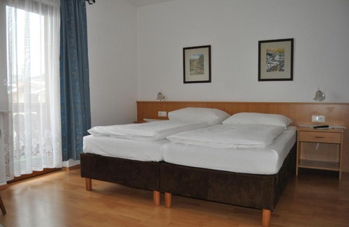 Kolsass Maison | Gästehaus Pension Edelweiss
