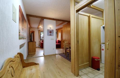 Blasiwald Appartement | Gästehaus Seewald- Ferienwohnung 4 "Lärche", Schluchsee, Blasiwald