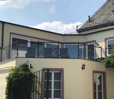 Leiwen Hôtel | Gästehaus Sektstuuf St. Laurentius