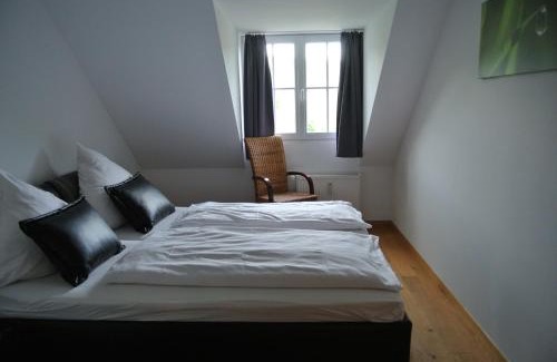 Leiwen Hôtel | Gästehaus Sektstuuf St. Laurentius