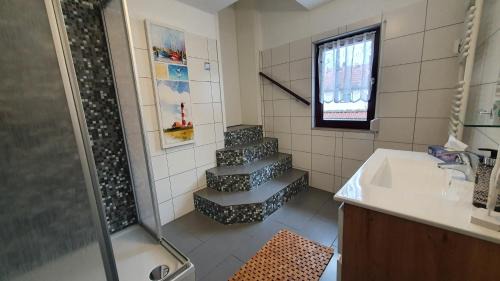 Herbsleben Maison | Gästezimmer & Ferienwohnungen Thon