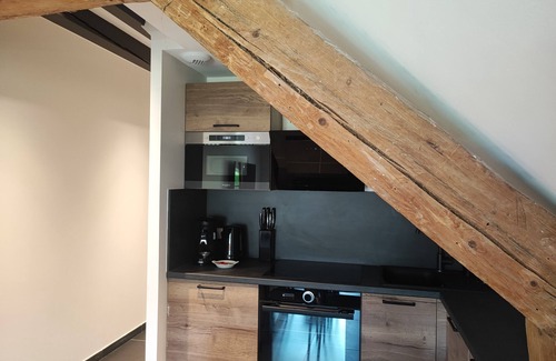 Metabief Maison | Géraniums et Neige Fraîche