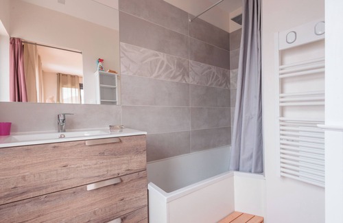 Saint-Etienne-sur-Chalaronne Maison | Gîte les Passages - 14 people - private pool