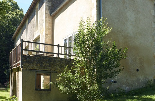 Ingrandes Maison | La Miellerie Coté Jardin