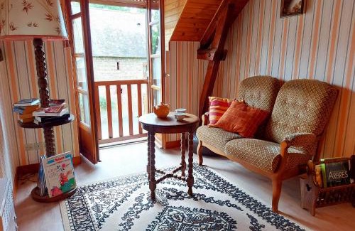 La Pellerine Maison | Gîte à la campagne avec jardin privatif, terrasse, et jeux extérieurs près de Fougères - FR-1-600-69