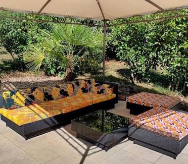 Crespin Maison | Gîte 'à la campagne' met gedeeld zwembad.