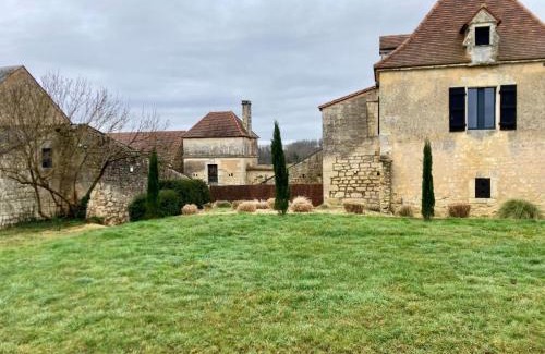 Cenac-et-Saint-Julien Maison | Gîte à la ferme, proche de Sarlat et des sites touristiques en Périgord