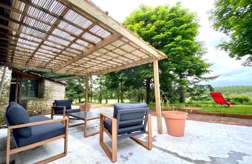 Moulins-le-Carbonnel Maison | Gîte écologique de charme avec grand jardin, proche des Alpes Mancelles, idéal famille et amis - FR-1-410-132