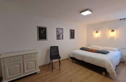 Spincourt Maison | Gîte élégant avec jardin, proche Luxembourg, Nancy, Metz - FR-1-585-163