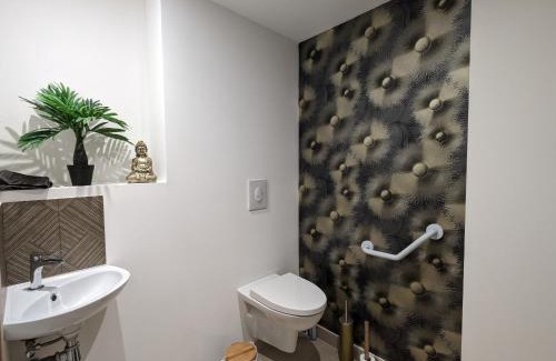 Spincourt Maison | Gîte élégant avec jardin, proche Luxembourg, Nancy, Metz - FR-1-585-163