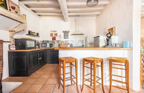 Vers Maison | Gîte "La maison de la colline"