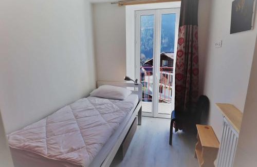 Beaufort Maison | Gîte 15 pers. - Mobilité réduite - Proche Saint-Guérin - Parking, Salle de réunion, Ski room - FR-1-342-260