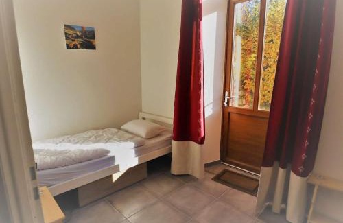 Beaufort Maison | Gîte 15 pers. - Mobilité réduite - Proche Saint-Guérin - Parking, Salle de réunion, Ski room - FR-1-342-260