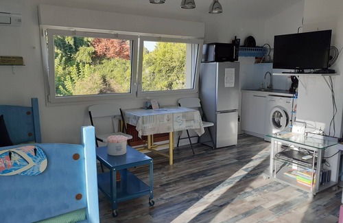 Gradignan Maison | Gîte 3* 4 à 5 pers proche Bordeaux/wifi/2VTTS inclus ( LONGS SÉJOURS 50% off)