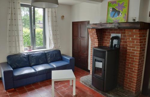 Eghezee Maison | Gîte Aische-en-Refail