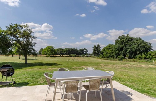 Aix-Villemaur-Palis Maison | Gîte Aix-Villemaur-Palis-Aix-en-Othe, 4 pièces, 6 personnes - FR-1-543-63