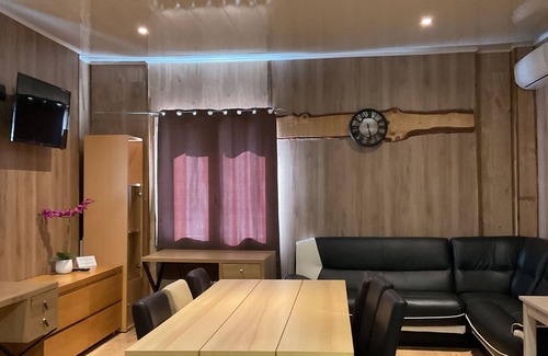 Dijon Cottage | Gîte Amazonia Dijon (1h d’accès piscine et spa offert)