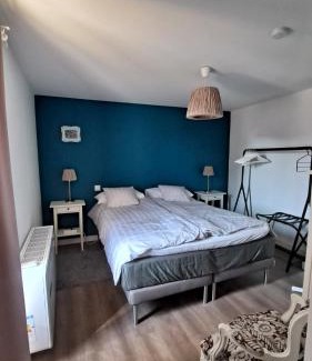 Chaveignes Maison | Gîte Angulus Ridet - Grapevine