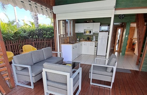 Capesterre-Belle-Eau Cottage | Gîte "Bleu Outremer" 2 à 8 personnes. Piscine privée- Vue Mer