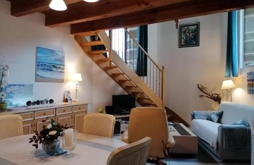 Briec Maison | Gîte Atypique Dans Une Chapelle