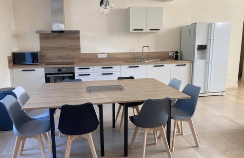 Bully Maison | Gîte au cœur du beaujolais, dans un domaine viticole