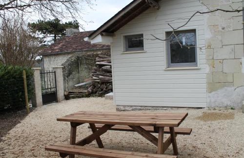 La Roche-Posay Maison | Gîte au calme avec jardin et WIFI à La Roche-Posay - FR-1-541-52