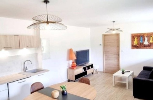 Arcon Appartement | Gîte Au Doubs Moment, vue exceptionnelle et panoramique sur le Doubs