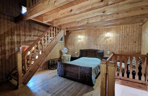 Lorlanges Maison | Gîte Authentique pour 2-3 Pers. avec Cour, Terrain et Pêche, à Proximité de Brioude et Blesle - FR-1-582-353