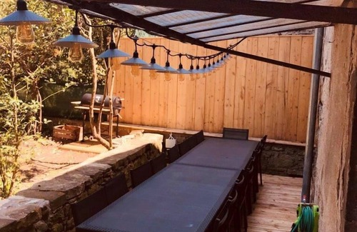 Montaigut-le-Blanc Maison | Gîte Aux portes du Sancy, en Auvergne, jusqu'à 15 personnes